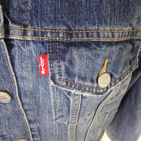 Levi's Denim Jean Jacket Size M Ex-Boyfriend Trucker - Picture 3 of 8